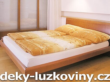 Deky a lůžkoviny Ivana Varhulíková